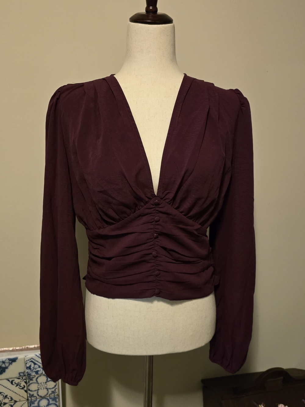 SHEIN Plum V-Neck Ruched Long Sleeve Top Sz L